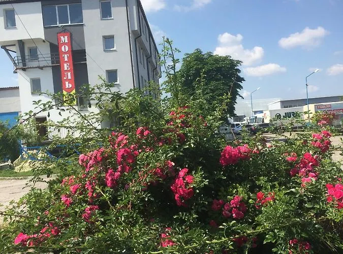 Autopark Hotel Львів